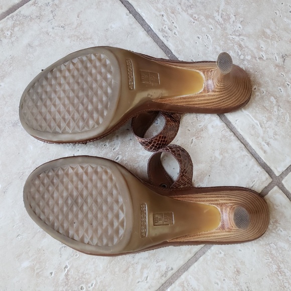 AEROSOLES WOMEN'S DAME TIME SANDALS:PRE-OWNED BROWN SNAKE-EMBOSSED LEATHER  9M - Picture 10 of 10